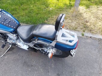 Yamaha XVS 650 DragStar (r.v. 1999) - 14