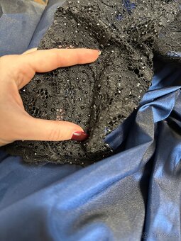 Nádherné plesové šaty velikosti 38 / M - 14