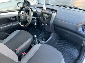 TOYOTA AYGO 1.0i-2015-SUPER TOP CENA- - 14
