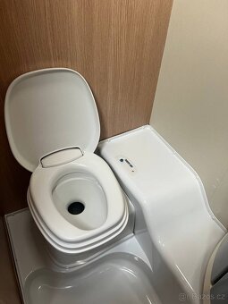 Karavan Sunlight Carado Capron 2015 - 14