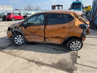 Renault Captur 0.9 TCE 66kw LIMITED 2018 62TKM - 14