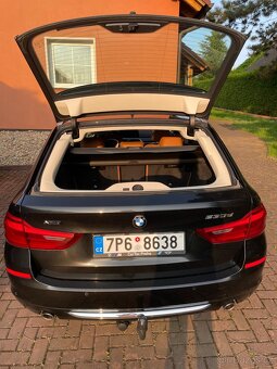 BMW 530d xDrive Touring 195kW – LUXURY, tažné, panorama - 14