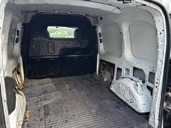 Renault Kangoo Express 1.5 dCi Rok 2013 ČR Původ - 14