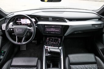 Audi E-tron S quattro - 14