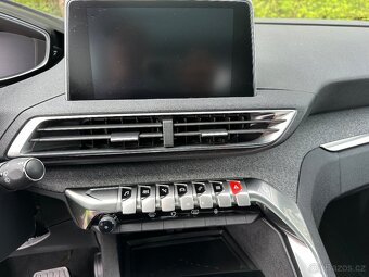 Peugeot 3008 1,2 96 KW AUTOMAT ALLURE - 14