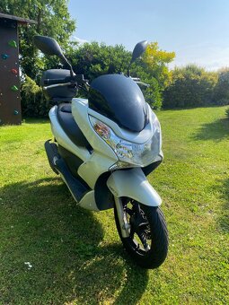 Skútr Honda PCX 125 - 14
