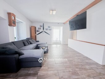 Prodej rodinné domy, 287 m² - Hluboké Mašůvky, okr. Znojmo - 14