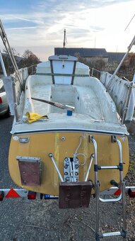 Loď s vlekem bez Tp - 14