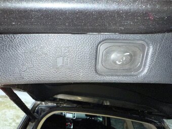 2016 FORD Galaxy 2,0TDCi Po servisu - 14