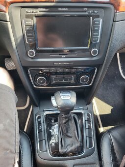 Škoda superb 2 tdi webasto - 14