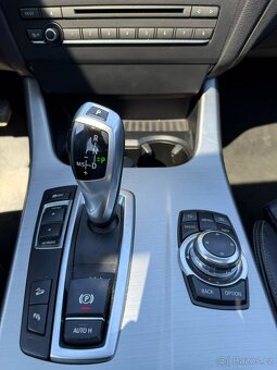 BMW X3 xDrive20d A/T - 14