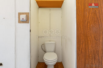 Prodej bytu 2+1, 56 m², Beroun, ul. Slapská, lodžie - 14