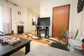 ☀Vodice(HR)-zariadený 3 izbový apartmán 73 m2 na prízemí - 14