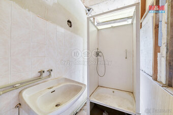 Prodej chaty 6+kk ve Stebnici u Lipové, zahrada 1703 m2 - 14