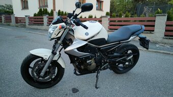 Yamaha XJ6 - 14