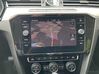 Volkswagen Passat 2.0 TSI 200kW DSG 4x4 HIGHLINE - 14