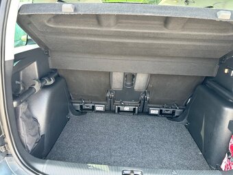 Škoda Yeti 2.0TDi DSG, PERFEKTNÍ STAV - 14
