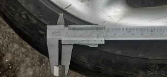 Ford - Originál hliníková kola 16" styl Cosworth - 14