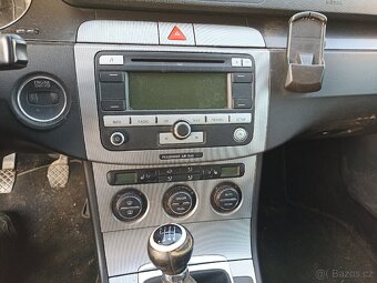 VW Passat B6 2.0 TDI 103 kW. - 14