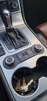 Volkswagen Touareg 4.2TDI V8 2012 Exclusive - 14