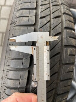 ALU disky s pneu 165/70 R14 - 14