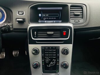 Volvo V60 2.0D 120KW MANUÁL R-DESIGN SENZORY - 14