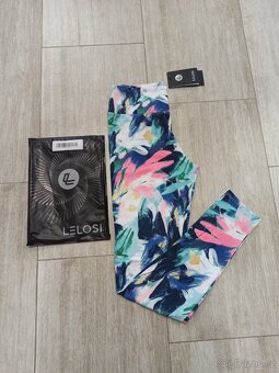 Lelosi shorts, Bermudy, Capri, dlouhé legíny - 14