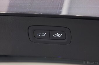 Volvo XC90 T8 223kW Inscription 7-Míst - záruka Autodraft - 14