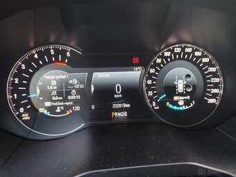 Ford S-Max, 132kw, 4x4, r.v. 2017. Záruka na převodovku. - 14