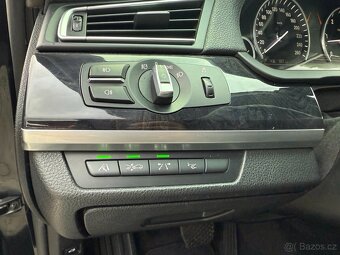 BMW rad 7 730 d F01 - 14