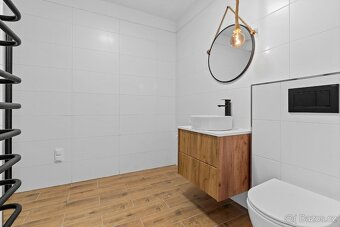 PRODEJ RD UHERSKÉ HRADIŠTĚ-SADY - 14