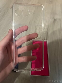 T Phone 3, Stříbrný - 14