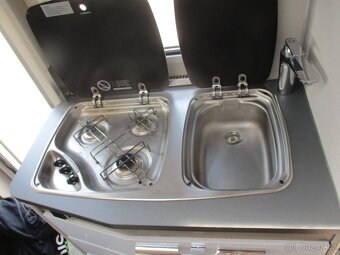 HYMER EXIS EX580 2,3JTD 103kw integrovaný 06/2020 - 14