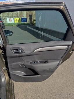 Citroen C4 - 14