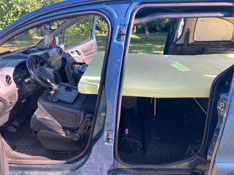 Spací vestavba Citroen Berlingo L1 - 14