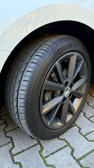 Skoda Fabia III 1.2TSI 66kw 2015 skvely stav - 14