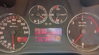 Alfa Romeo 147 1.9JTDm 130kw - 14