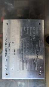 Udírna FESSMANN T1800 + ŘJ + dva vozíky + rošty - 14