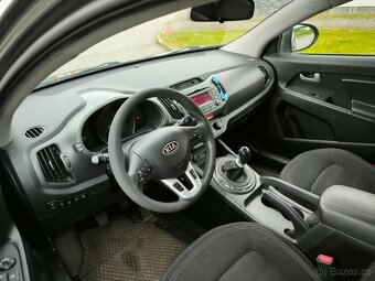 KIA SPORTAGE 1.7 CRDI 85kw, r.v. 2011, 135000 KM, NOVÁ STK - 14