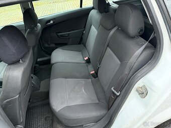 Opel Astra Combi 1.7CDTI 1.MAJITEL ČR DPH - 14