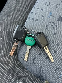 Prodám Škoda Fabia 1.2 MPI, r.v. 2004 - 14