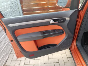 Volkswagen Touran Cross 2.0TDi 103kW - 14