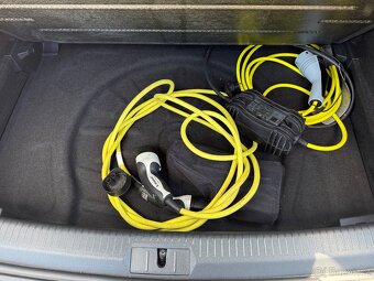 E golf 100 kw 36 kW baterie najeto 73500 km - 14