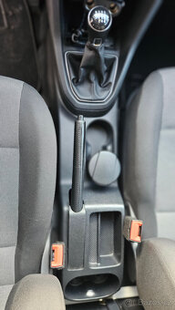 VOLKSWAGEN CADDY MAXI 2.0 TDi 110kW odpočet DPH - 14