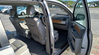 Prodám Chrysler Grand Voyager 3,8 benzín - 14