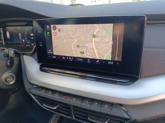 Škoda Octavia 4 Combi 4x4 2.0TDI 110kW DSG Matrix Virtual - 14