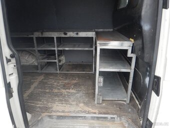 VW Transporter 2.5 TDI, 96 kW - 14