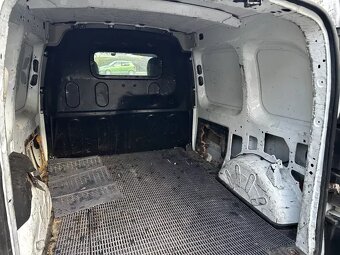Renault Kangoo Express 1.5 dCi Rok 2013 ČR Původ - 14