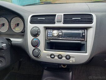 Honda Civic 7g coupe - 14