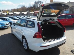2019 Volvo V60 D3 Momentum, DPH, nové rozvody - 14